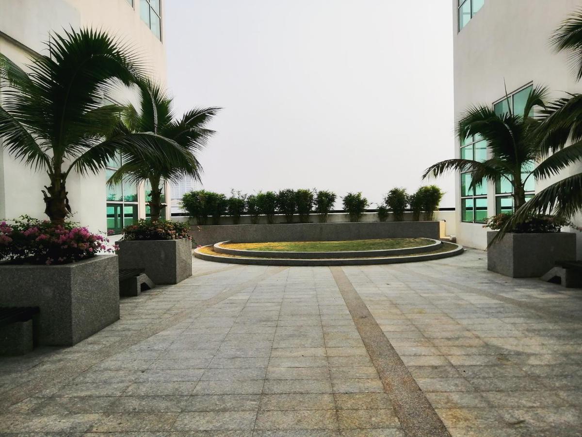 Delight Homestay Twin Galaxy Johor Bahru Exterior foto